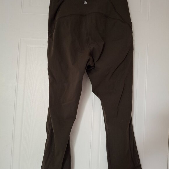 Lululemon 23" Leggings - Picture 2 of 6
